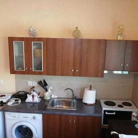 Εξοχική Κατοικία Με Κήπο Στην Άβυθο, Αιγίου Rodhodháfni Esterno foto